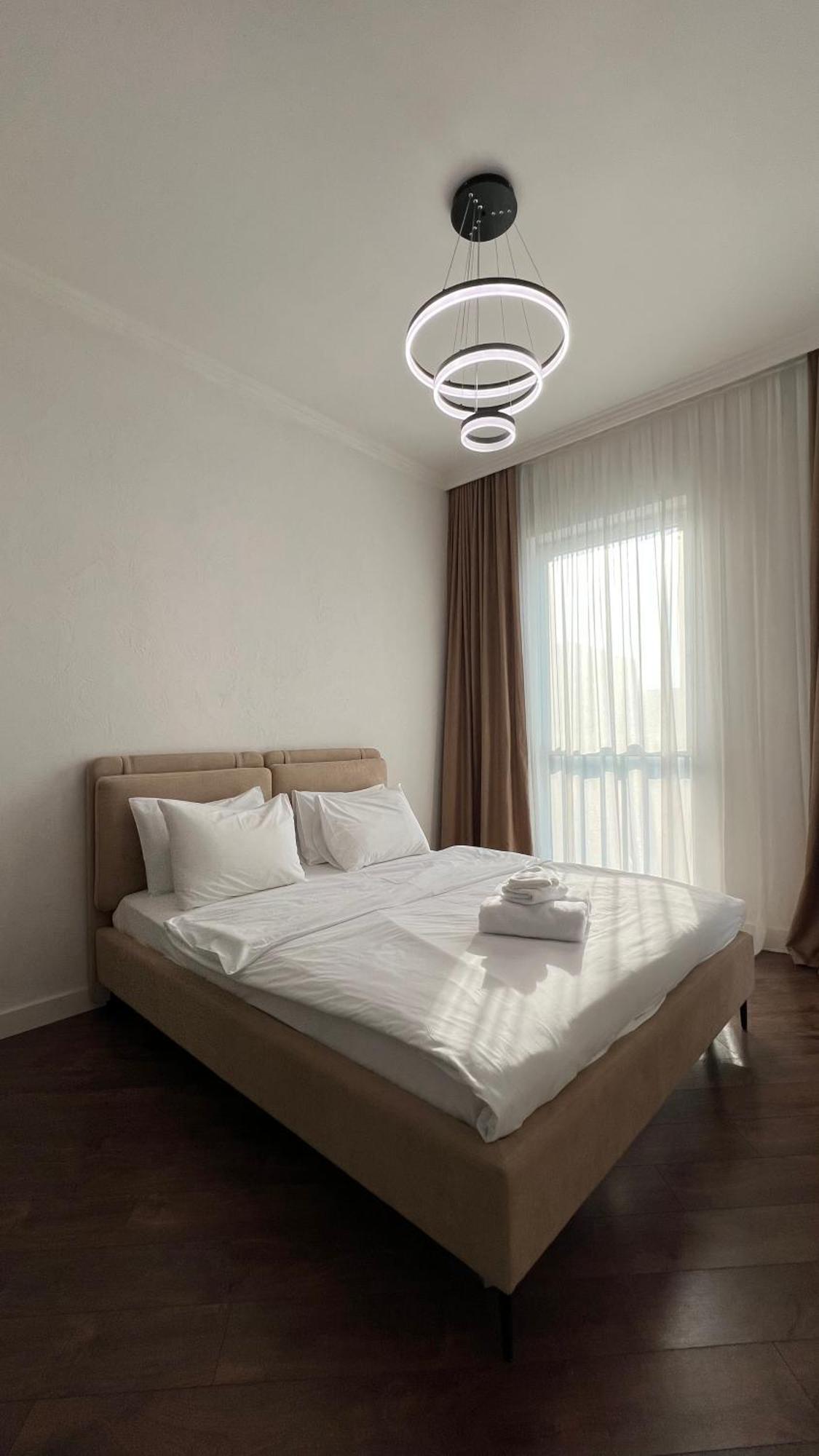 Hotel Manica Esentai City Ałma Ata Zewnętrze zdjęcie