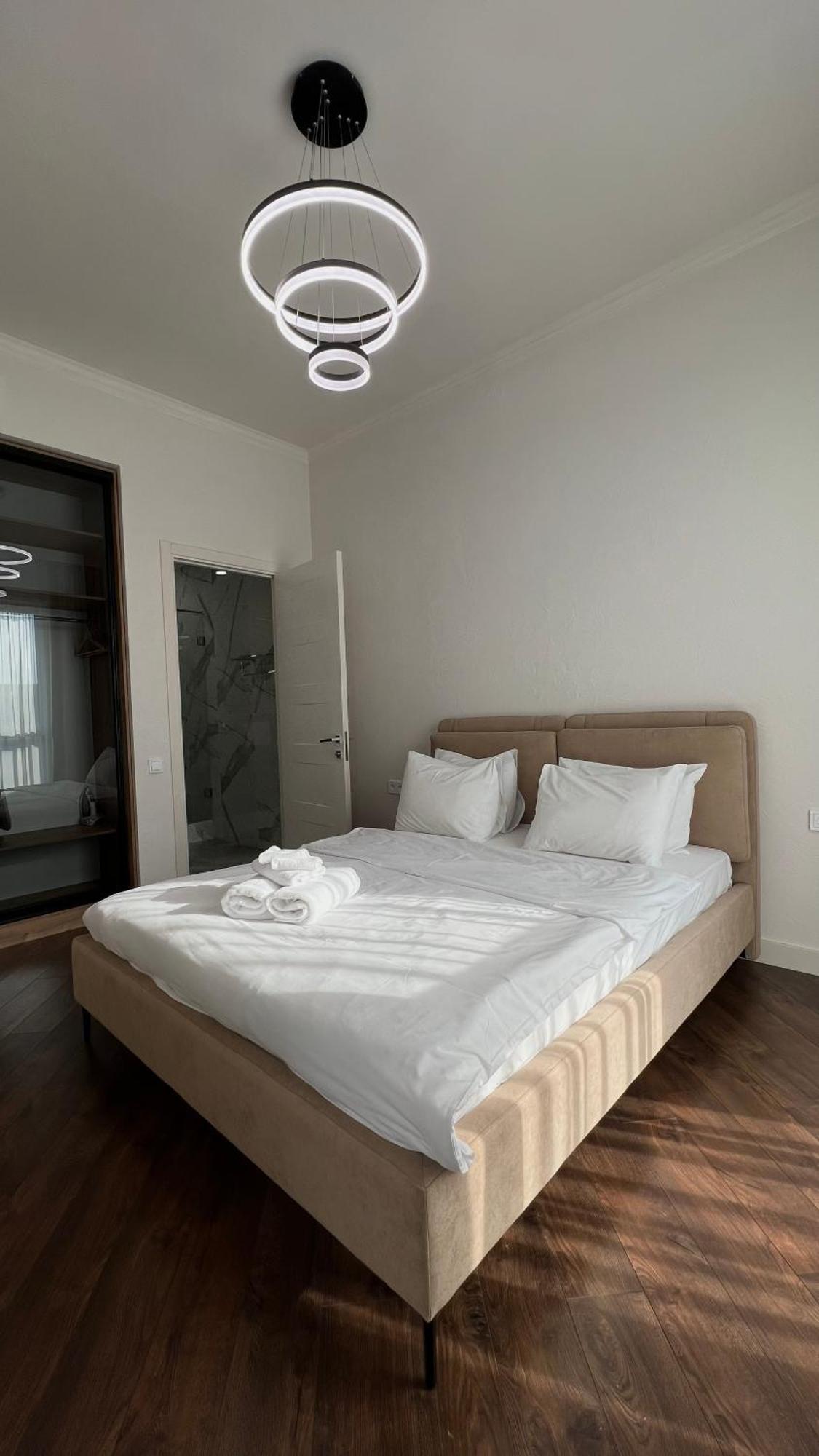 Hotel Manica Esentai City Ałma Ata Zewnętrze zdjęcie